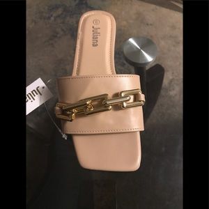 It’s a beautiful creamy Juliana sandal size 6